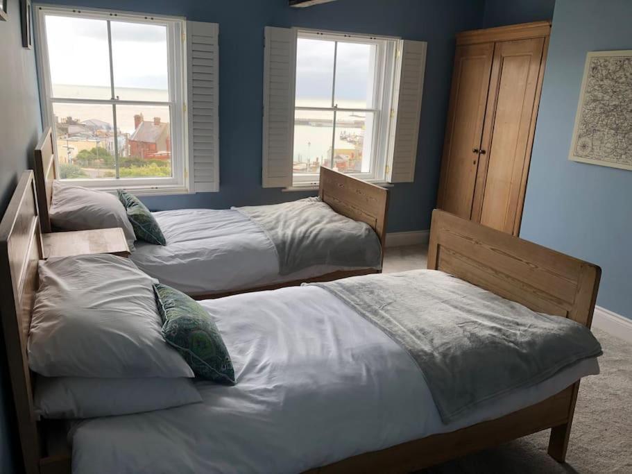 Georgian 5 Storey House, Seaviews, Cinema Room 拉姆斯盖特 外观 照片